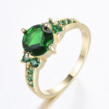 Goldfarbener Edelstein Ring