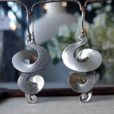 Silberfarbene Vintage Spiral Ohrringe