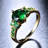 Goldfarbener Edelstein Ring