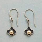Elegante Silberohrringe mit Kleeblatt