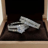 Elegantes Eternal Radiance Ring Set