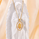 Goldfarbene Mary Ovalanhänger Halskette