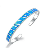 Eleganter Silberfarbener Blauer Feueropal Verstellbarer Armreif