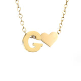Zeitlose Initialen Halskette mit Herz Charm