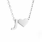 Zeitlose Initialen Halskette mit Herz Charm