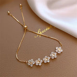 Kristall-Gänseblümchen-Armband in Goldfarben