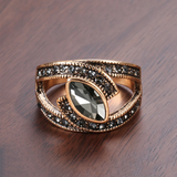 Schwarzer Kristall Ring