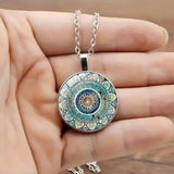 Elegante Runde Blaue Mandala Halskette