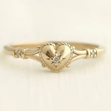 Eleganter Goldherz- Und Sternring